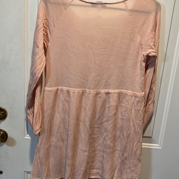 Purple Snow Tunic in Blushing Pink! Beautiful - Picture 4 of 6